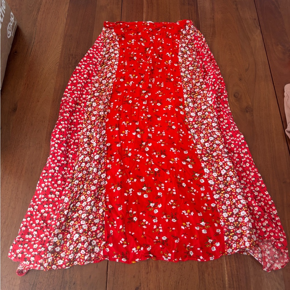 Aemi+Co Floral Red Women's Skirt